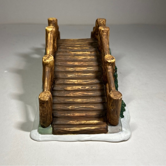 Vtg 2001 Santas Workbench 8”x3” Porcelain Bridge Snow Scene Christmas w/Box - Picture 11 of 13